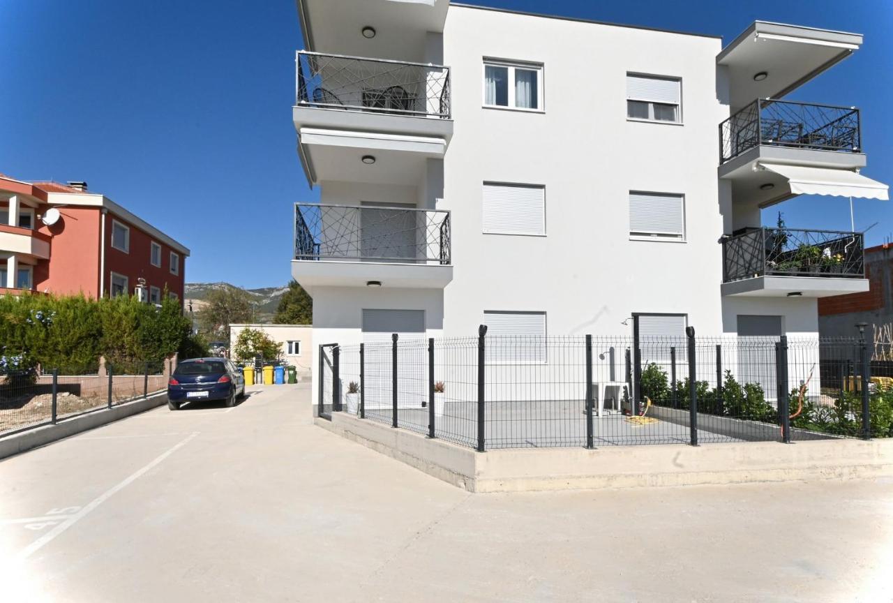 Luxury Apartment White Crystal Kaštela Exterior foto